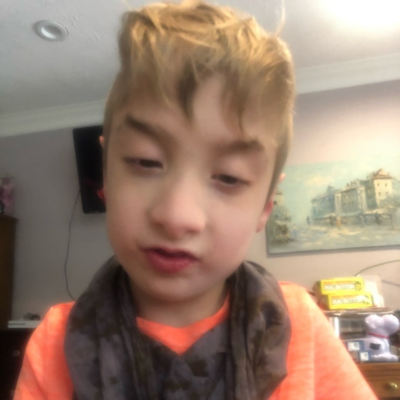 Meet your Posher, Krystn - Picture 3 of 8